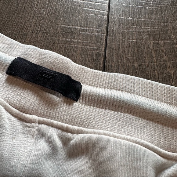 Fabletics Sweat Shorts - Picture 9 of 9